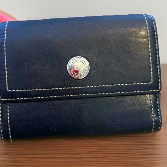 Coach Wallet Black Genuine Leather Pink Button Accent BiFold Organizer Wallet - Picture 3 of 9